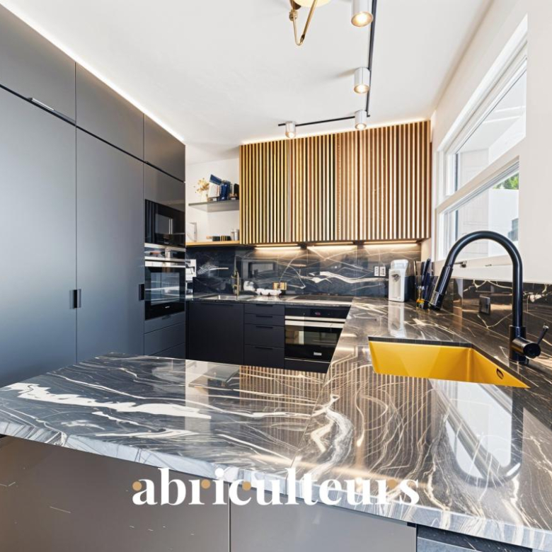 Bien rare de 165m² avec jardin à l’anglaise – Saint-Mandé – Lac Daumesnil