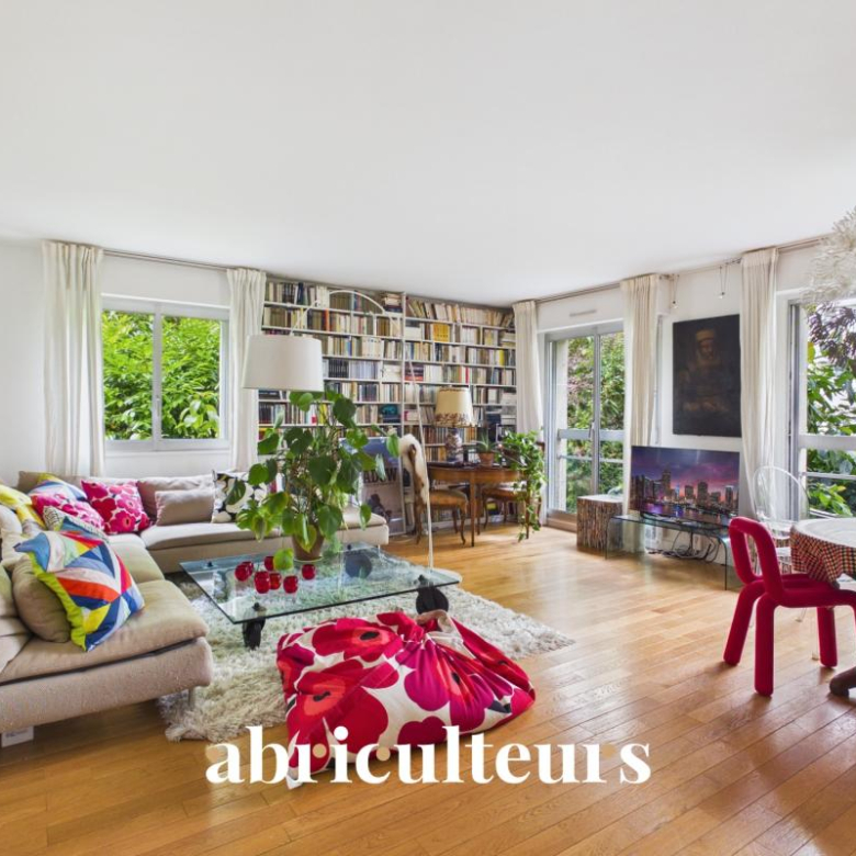 CANNES - CHARMING 5-ROOM APARTMENT NEAR BEACHES