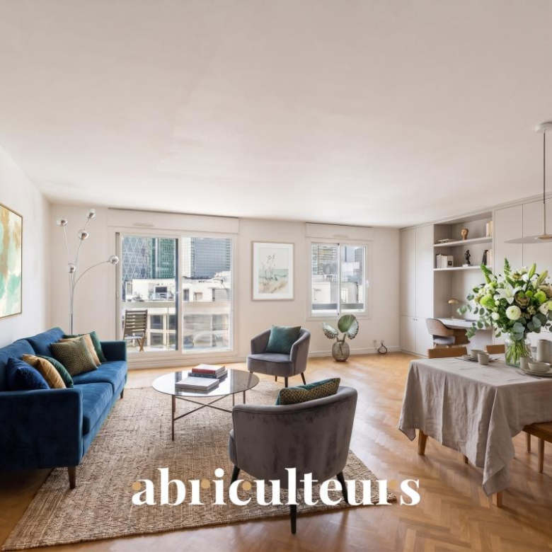 Top-floor apartment – ​​187 m² of floor space – 6 rooms – Charenton-le-Pont