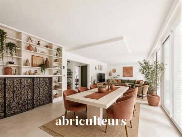 Maison familiale aux volumes rares, emplacement premium Enghien-les-Bains – Potentiel exceptionnel pour coliving