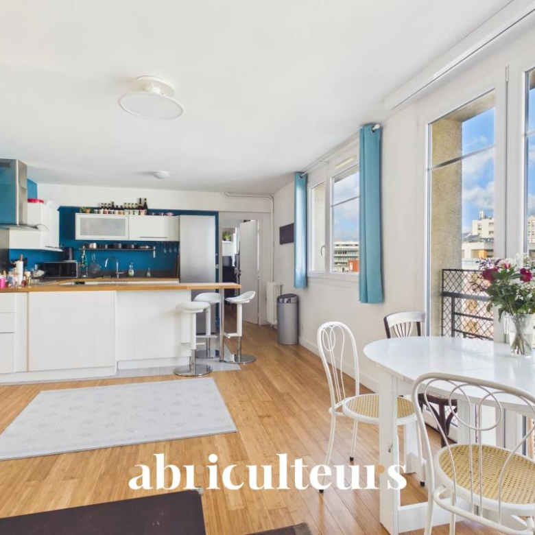 Bright 2-bedroom apartment of 63 m² – Michel Bizot – Paris 12