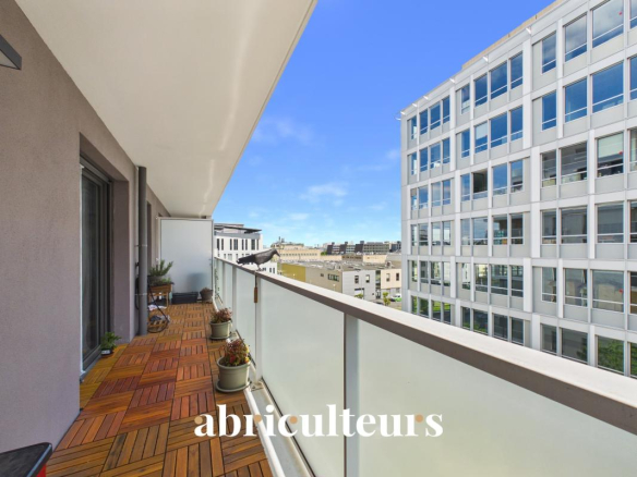 5-room family apartment – ​​85 m² – Balcony – Double parking space – Rueil-Malmaison
