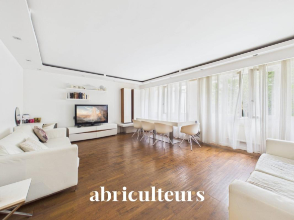 Family Apartment – ​​86 m² – 4 rooms – South Saint-Mandé