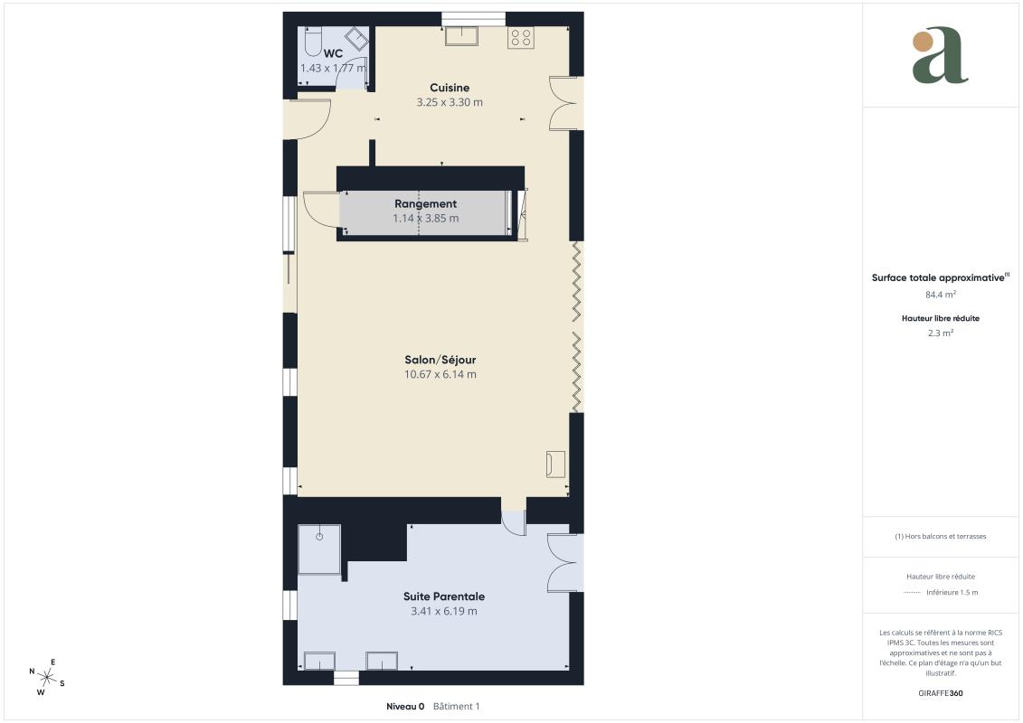 Plan of the villa in Callian Spacious villa plan with swimming pool and grounds in Callian, including kitchen, living room and master suite.