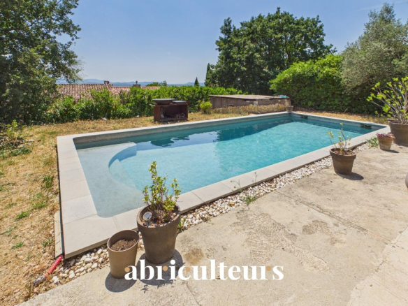 Swimming pool of a villa with garden and unobstructed view in Callian.