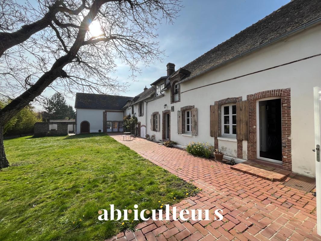 Prestigious house for sale in Croisilles Renovated 19th century house with grounds in Croisilles, France.
