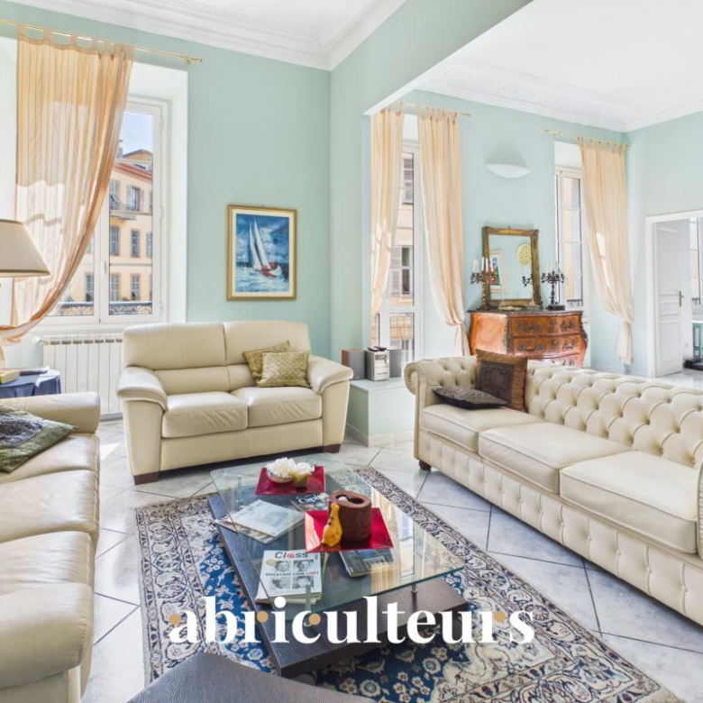 Photo de bien immobilier de luxe | Propriétés De Charme