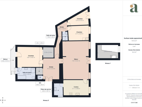 Plan d'un appartement traversant rénové à Nice, 136,81 m², avec deux chambres et un balcon.