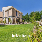 Maison contemporaine 111,6 m² avec garage et jardin paysagé à Aix-en-Provence