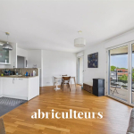 Appartement 4 pièces lumineux et bien agencé – Fort d’Issy, Issy-les-Moulineaux