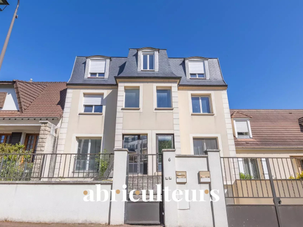Grande maison familiale ou projet d’investissement – 14 pièces – 300 m² – Antony (92160)
