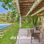 Magnifique maison familiale T10 à avec piscine et vaste terrain Rognes