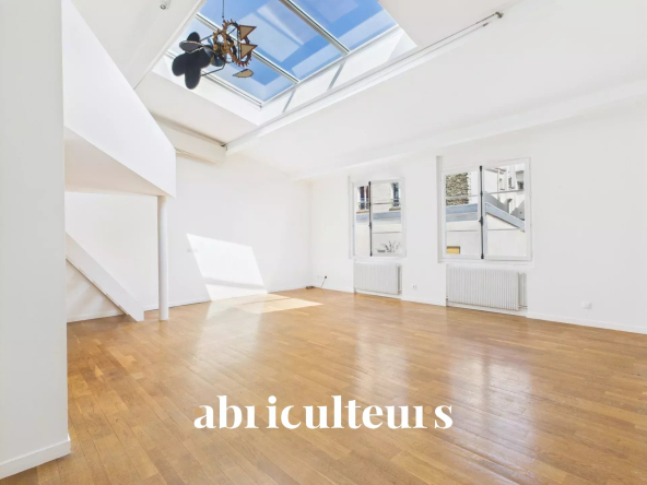 Magnificent calm and bright loft of 111m²-Faidherbe-Chaligny-Paris 11