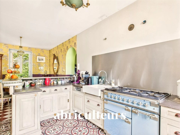 Charmante maison familiale de 123m² avec jardin – Montchat