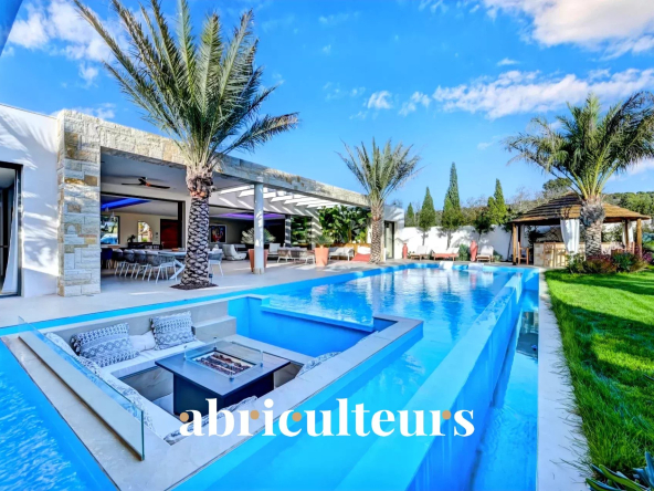 Villa d’architecte au charme insulaire – À 25 minutes d’Aix-en-Provence
