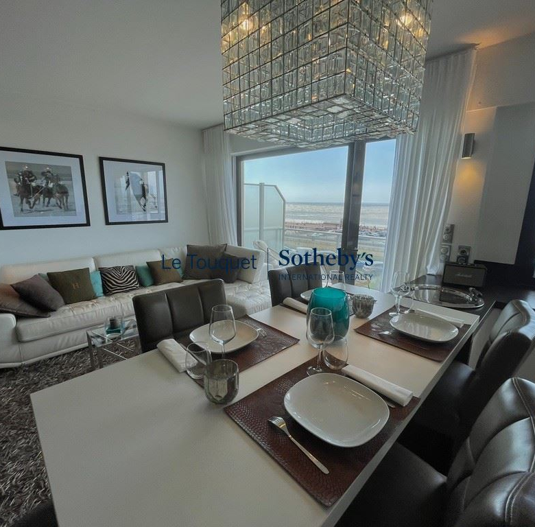 LE TOUQUET SEAFRONT LUXURY APARTMENT 2 BEDROOMS + CABIN