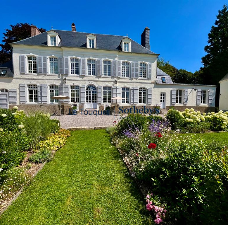 Villa d’architecte d’exception – Hyper Centre