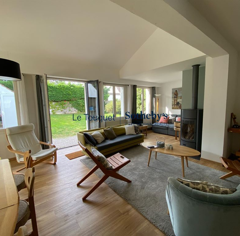 Propriété de Luxe avec Gîte et Deux Piscines