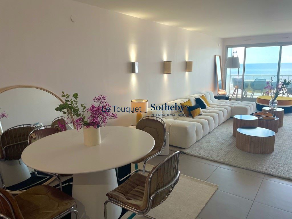 LE TOUQUET Beachfront apartment of 80m2 with 2 large bedrooms