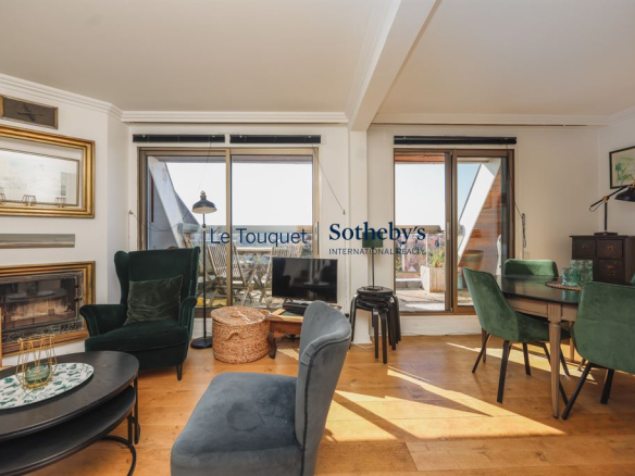 Appartement Duplex – Triangle d’or