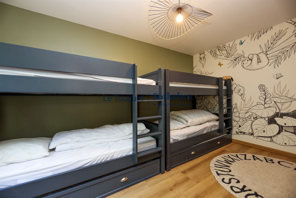 Room with bunk beds Room with bunk beds in a contemporary villa in Le Touquet-Paris-Plage