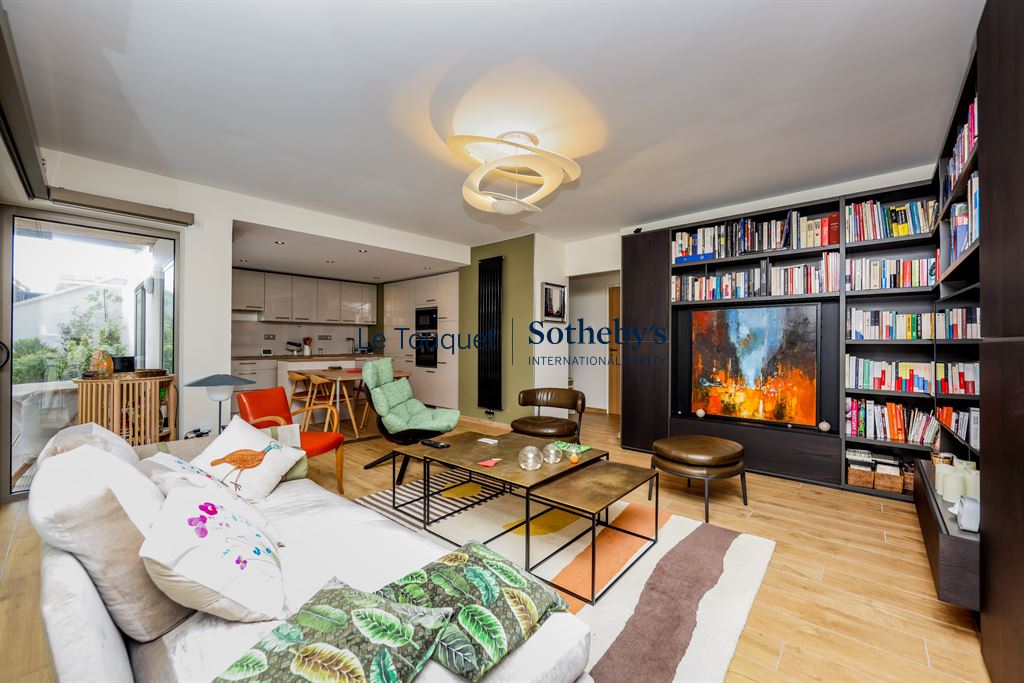 Luxury real estate photo | Charming Properties
