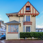 Exclusivité Sotheby’s – Charmante villa d’architecte au cœur du Touquet